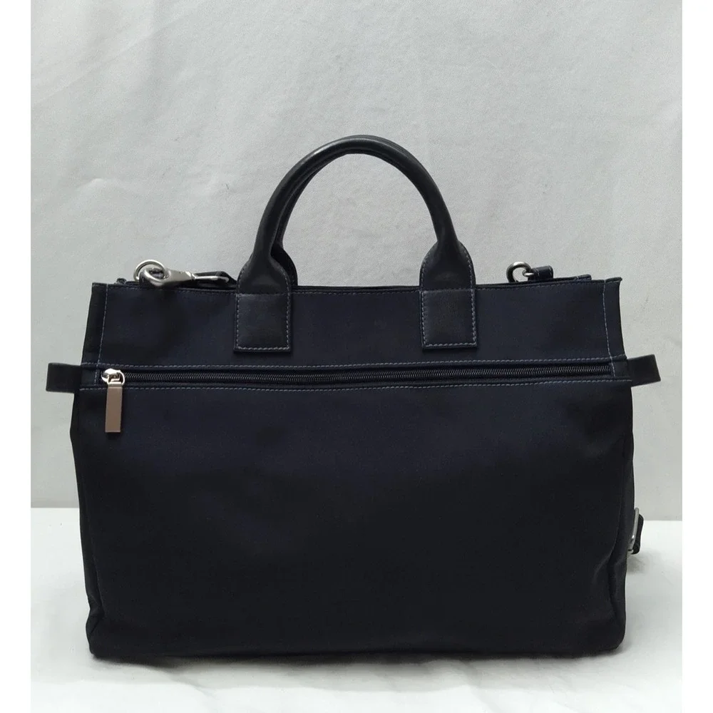 HOBO International Black Nylon Messenger Crossbody Bag